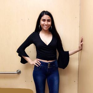 Meet your Posher, Yulisa